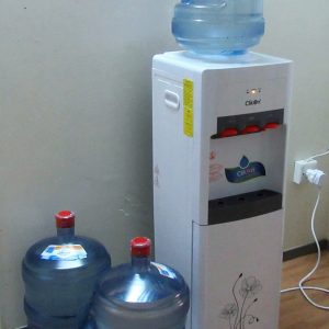 Mantenimiento dispensador de agua